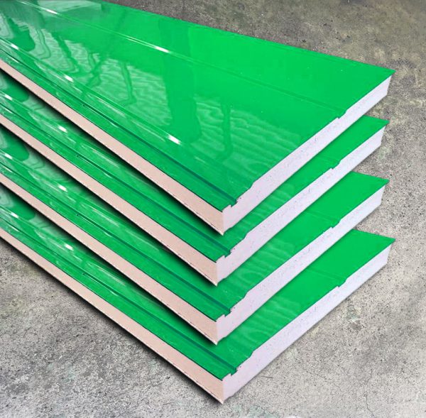 ผนังแซนวิช SANDWICH PANEL มี 36 สี
